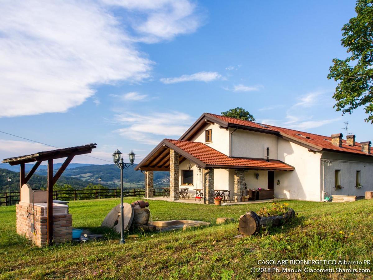 Albareto  Il Casolare Bioenergetico Bed & Breakfast エクステリア 写真