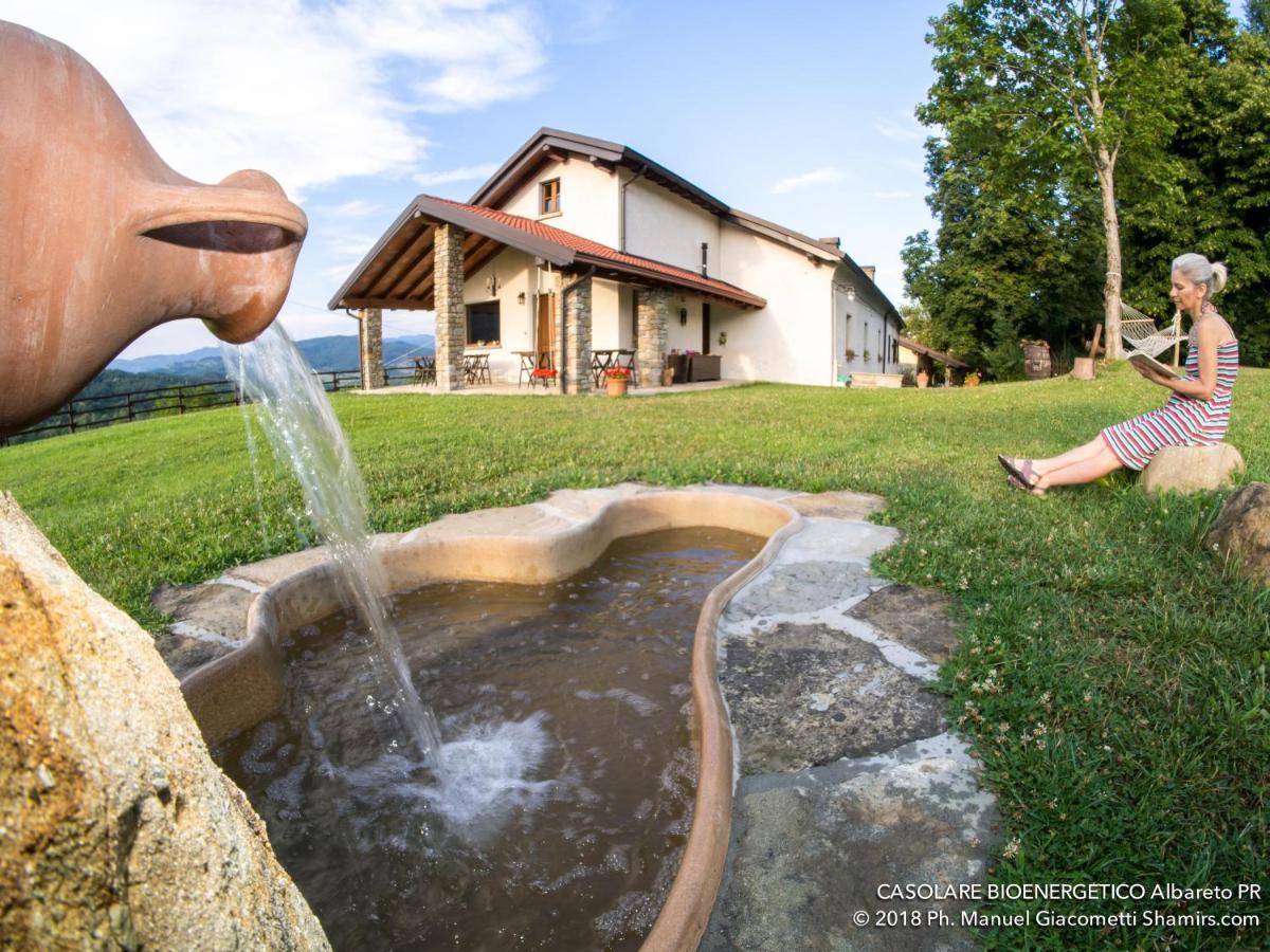 Albareto  Il Casolare Bioenergetico Bed & Breakfast エクステリア 写真