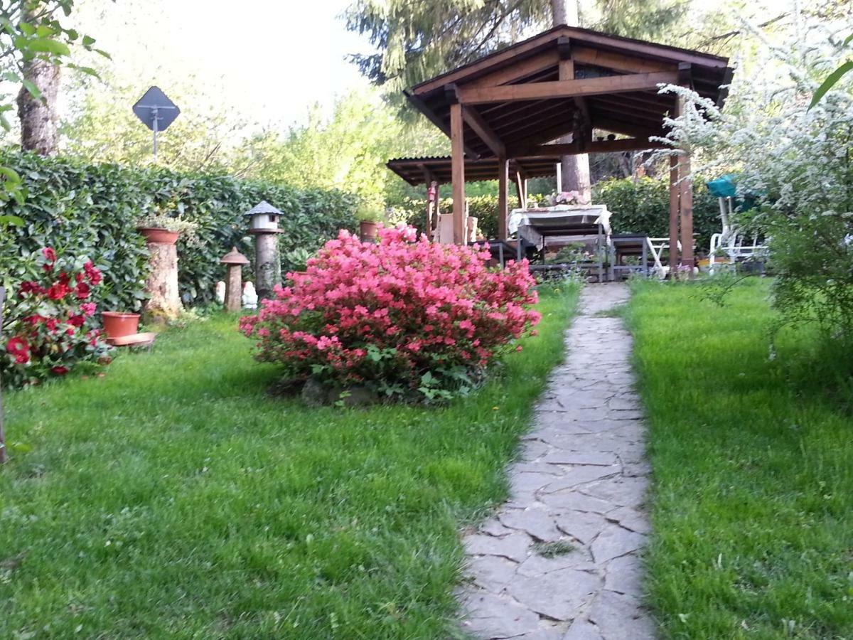 Albareto  Il Casolare Bioenergetico Bed & Breakfast エクステリア 写真