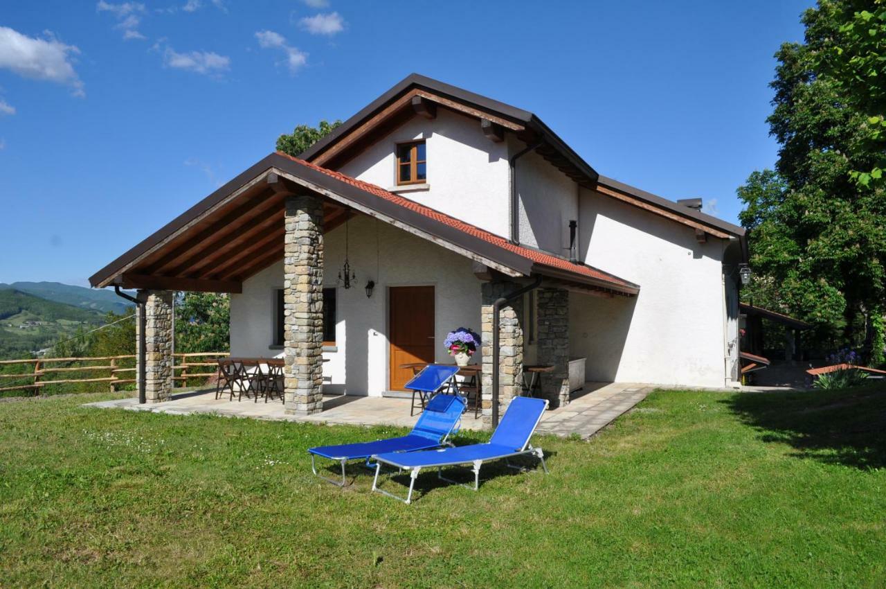 Albareto  Il Casolare Bioenergetico Bed & Breakfast エクステリア 写真