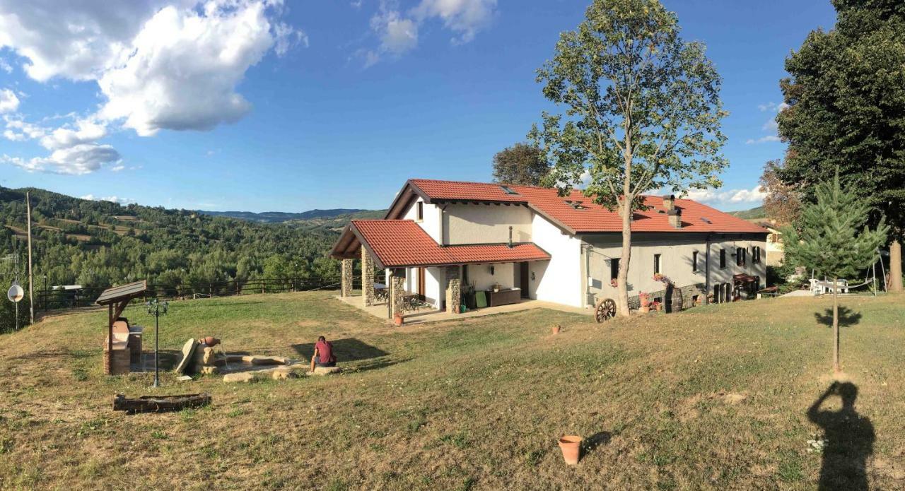 Albareto  Il Casolare Bioenergetico Bed & Breakfast エクステリア 写真